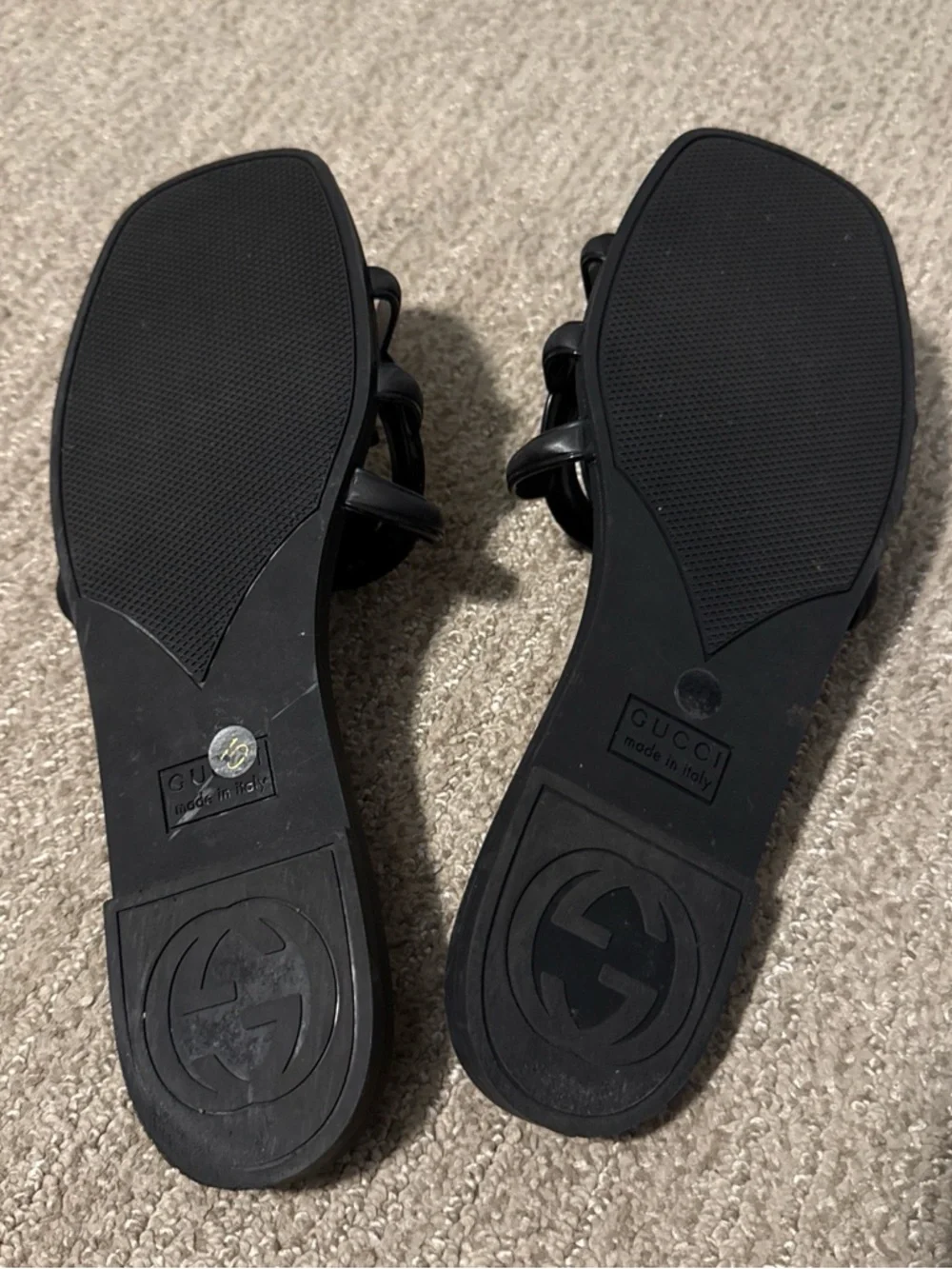 Authentic Gucci Black Interlocking GG Rubber Slide Sandals - Picture 6 of 7